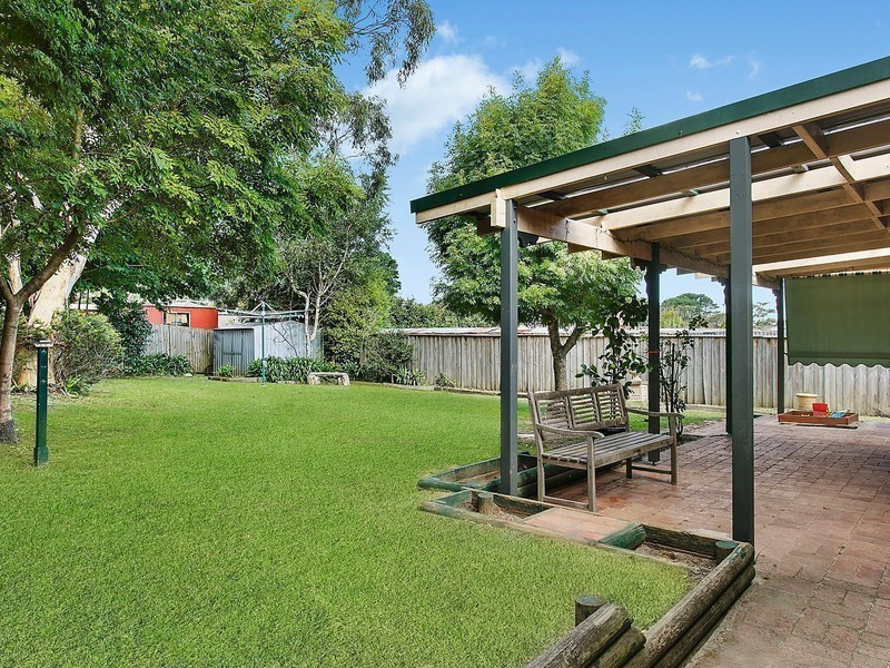 10 Maple Grove, Wentworth Falls NSW 2782
