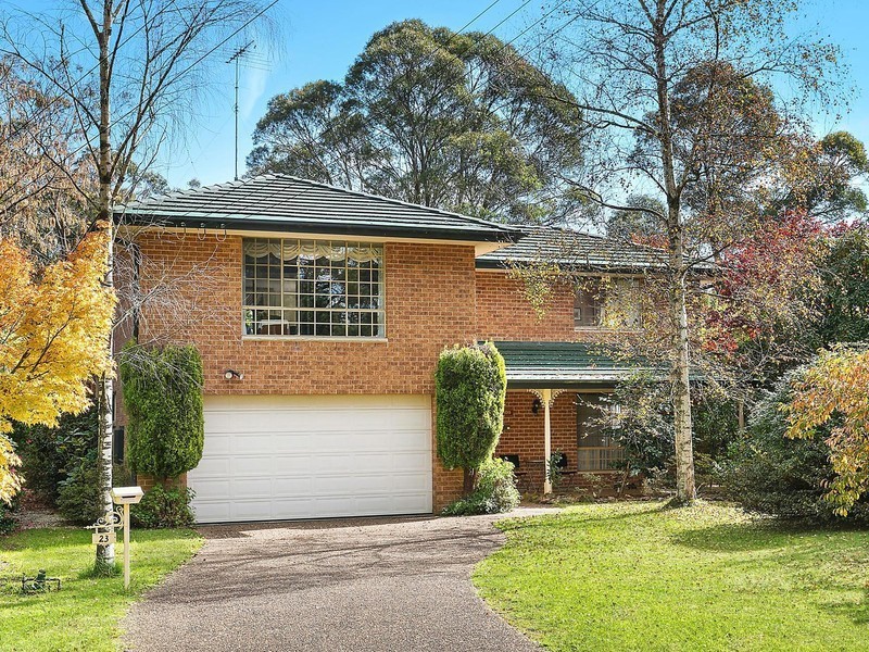 23 Pauline Avenue, Wentworth Falls NSW 2782