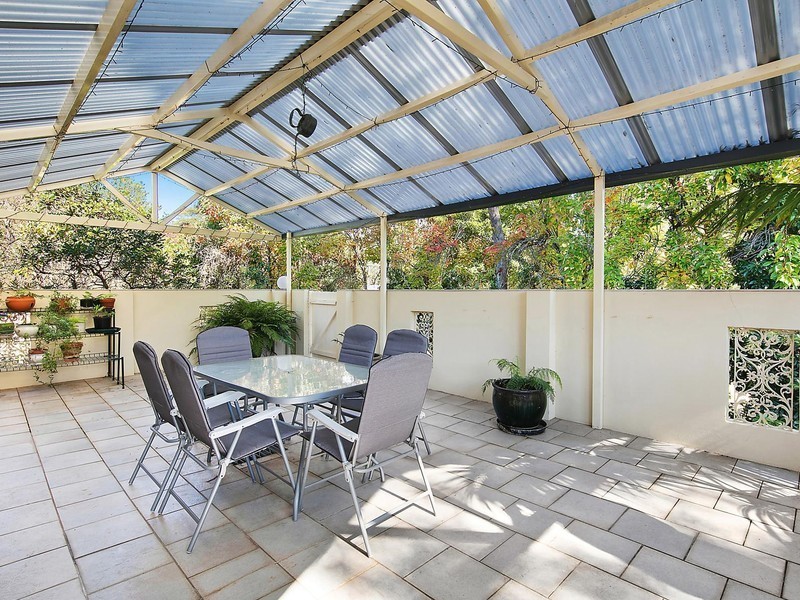 23 Pauline Avenue, Wentworth Falls NSW 2782