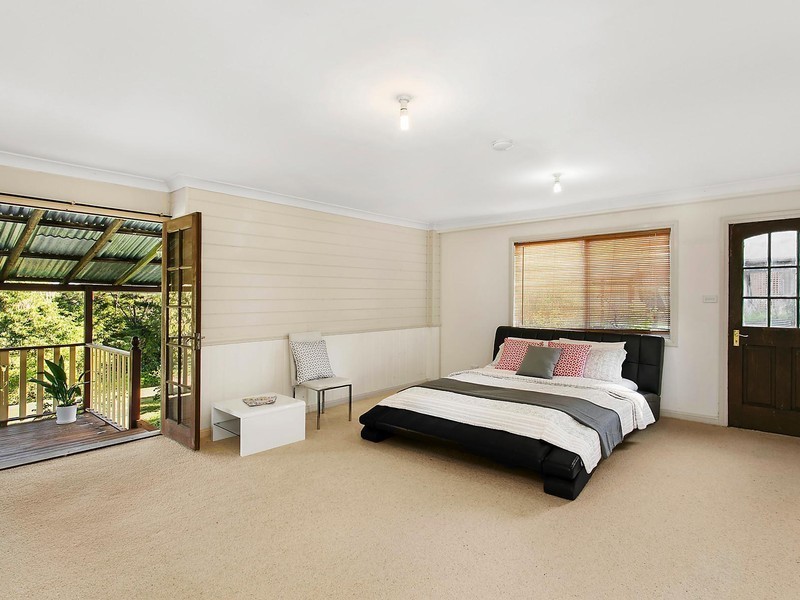 130 Valley Road, Hazelbrook NSW 2779