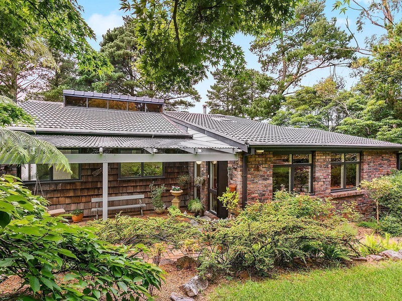 16 St Georges Road, Leura NSW 2780