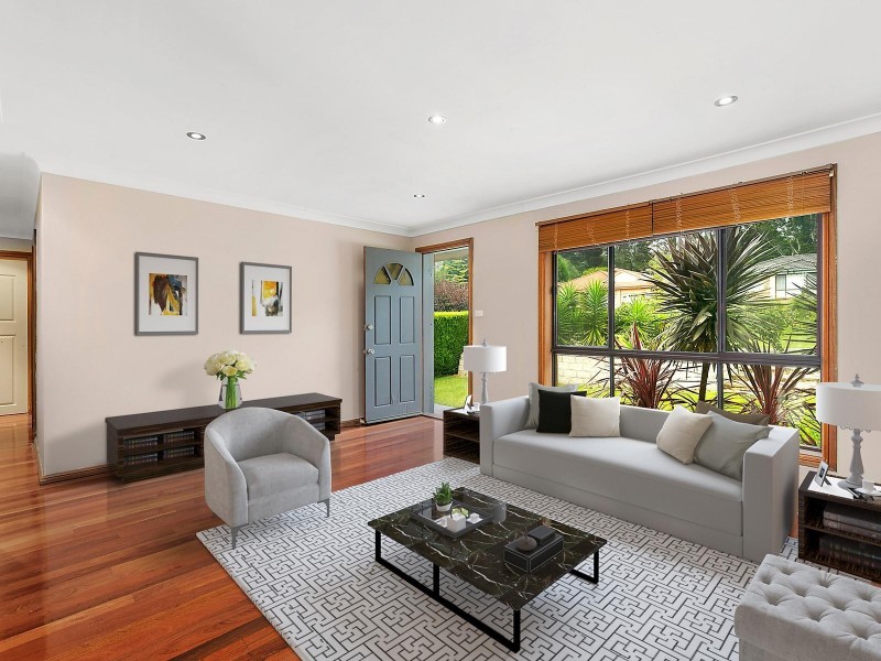 35 Hill Street, Wentworth Falls NSW 2782