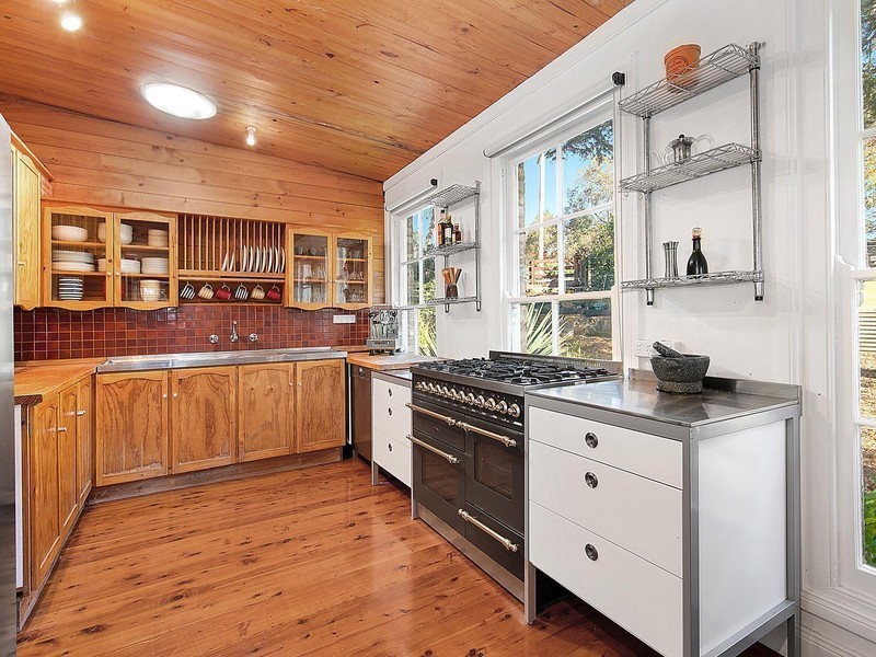 52 Albert Road, Bullaburra NSW 2784