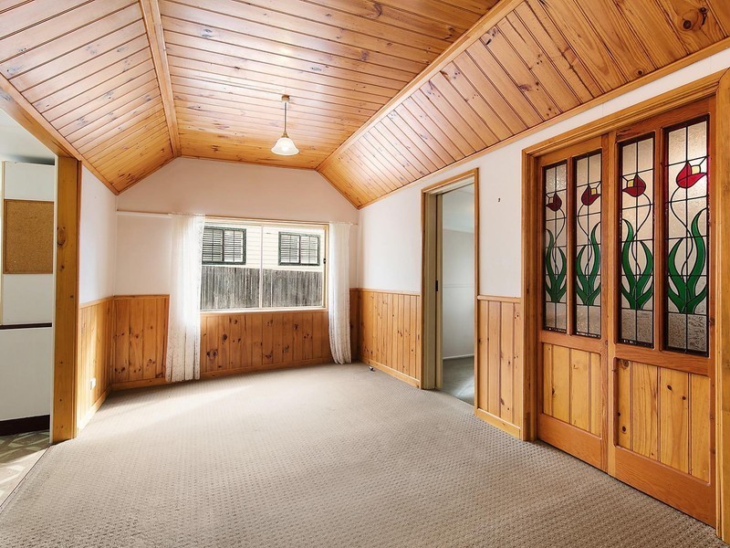 32 Sinclair Crescent, Wentworth Falls NSW 2782