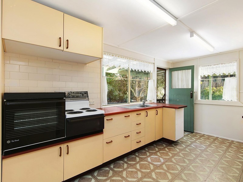 32 Sinclair Crescent, Wentworth Falls NSW 2782