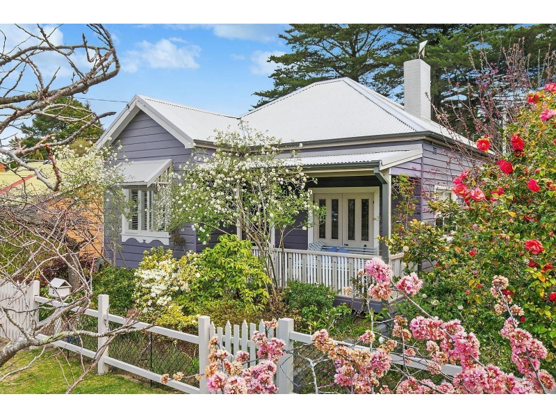 3 Abbey Street, Leura NSW 2780