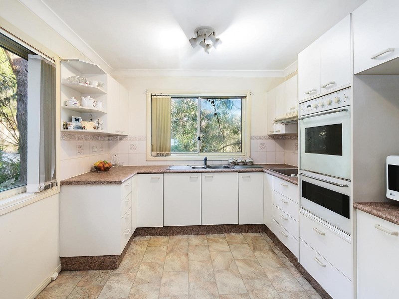 1 and 2/10 Gladstan Avenue, Katoomba NSW 2780