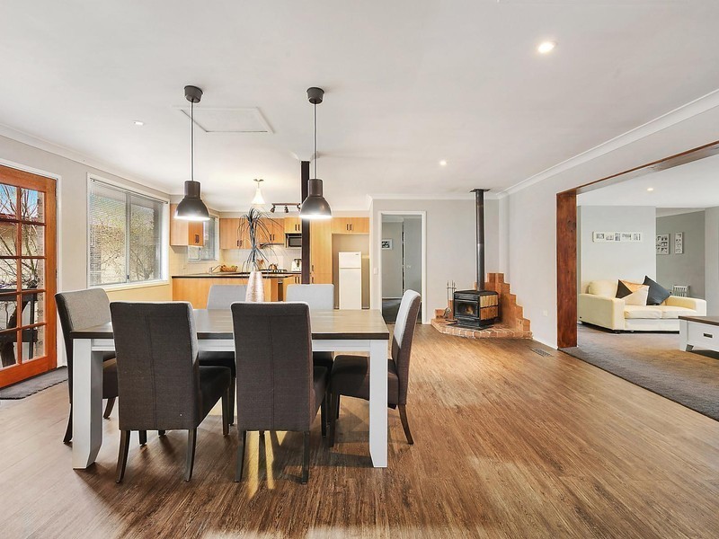 24 Banksia Road, Wentworth Falls NSW 2782