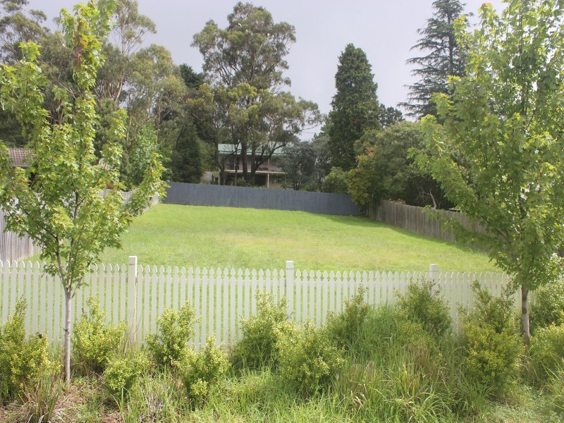 146 Great Western Highway, Wentworth Falls NSW 2782