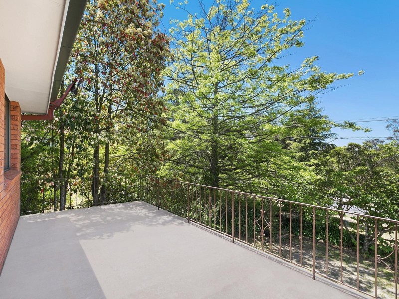 11 Pritchard Street, Wentworth Falls NSW 2782