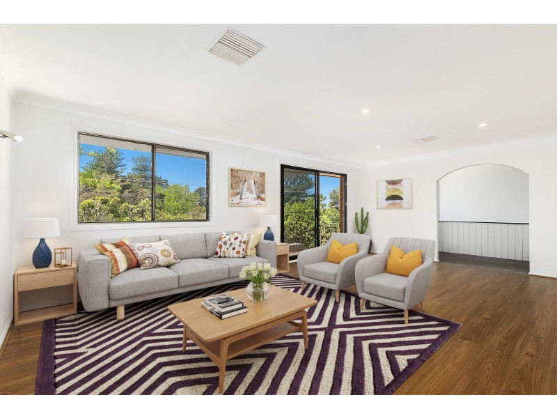 11 Pritchard Street, Wentworth Falls NSW 2782