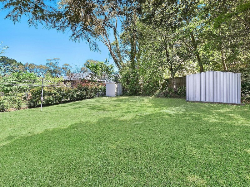 11 Pritchard Street, Wentworth Falls NSW 2782