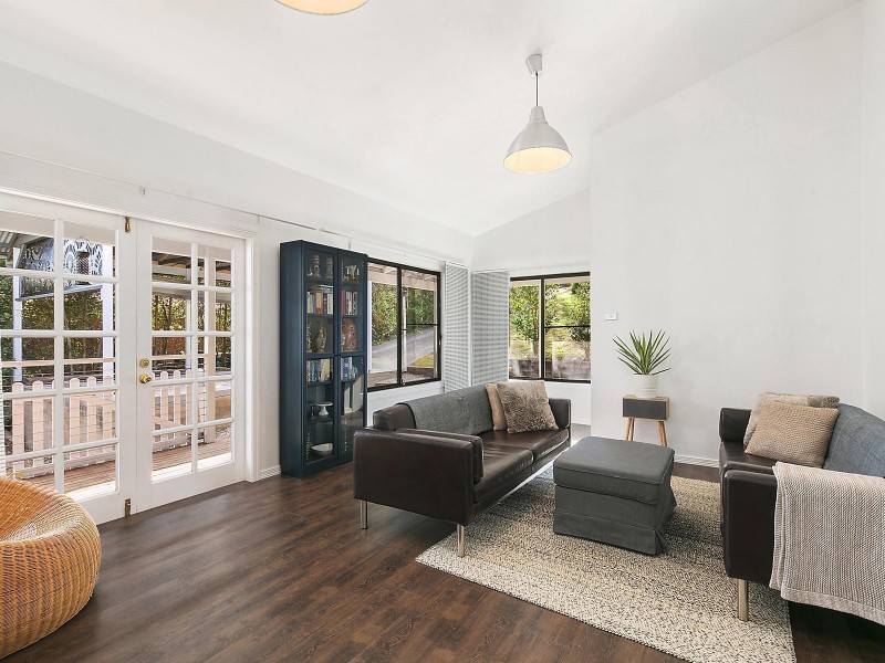 33 Shortland Street, Wentworth Falls NSW 2782