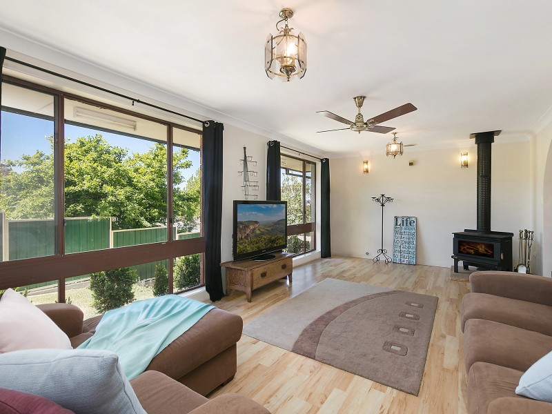 1 Savage Street, Lawson NSW 2783