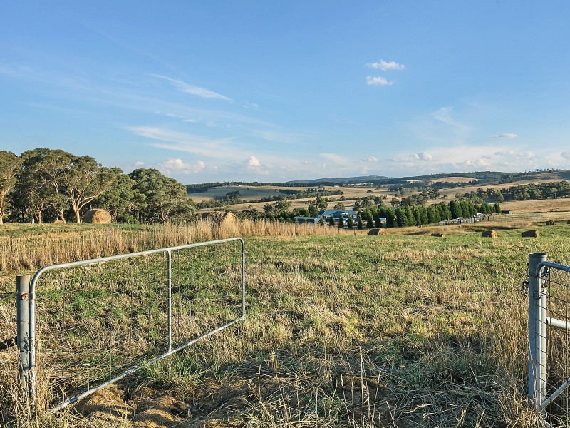 33 Oscar Parade, Portland NSW 2847