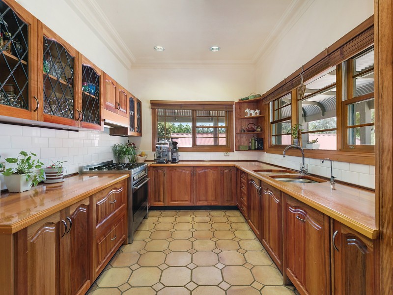 27 Hillview Road, Katoomba NSW 2780