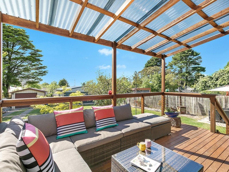 10 Fitzgerald Street, Wentworth Falls NSW 2782