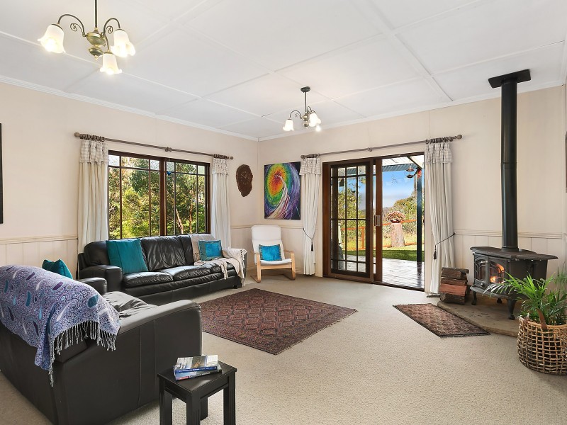 45 Lawson View Parade, Wentworth Falls NSW 2782