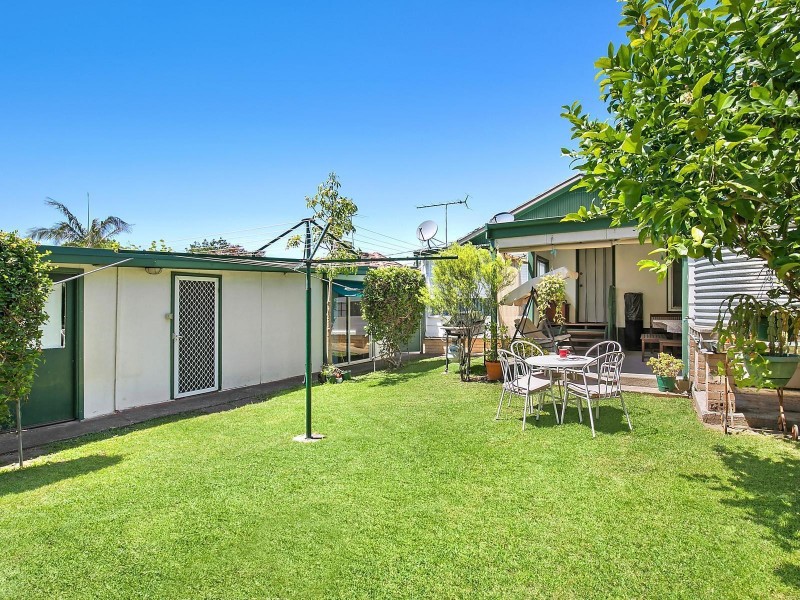87 Great Western Highway, Woodford NSW 2778