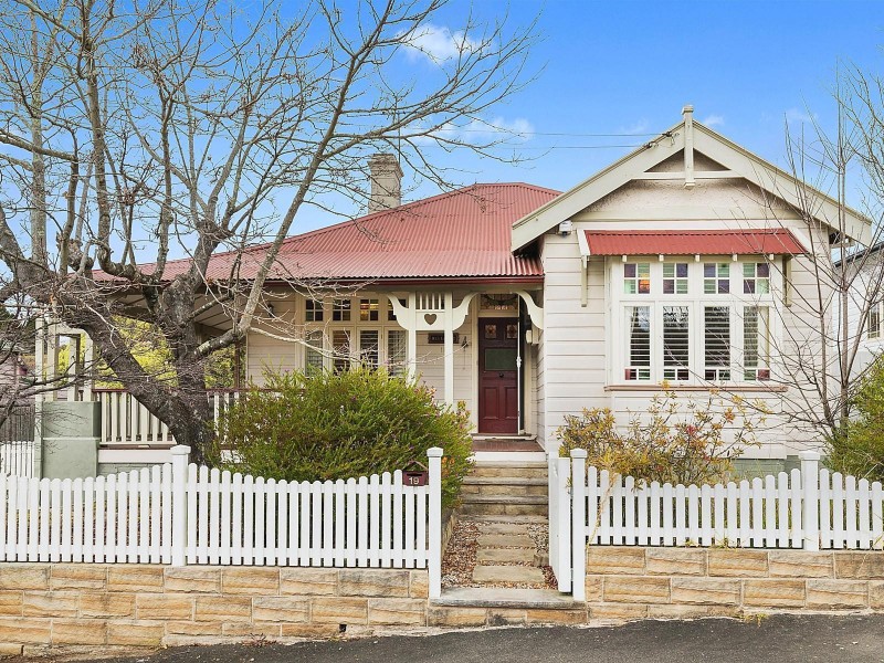 19 Leichhardt Street, Katoomba NSW 2780