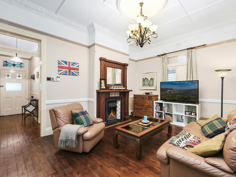 19 Leichhardt Street, Katoomba NSW 2780