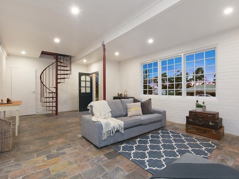 35 Farnells Road, Katoomba NSW 2780