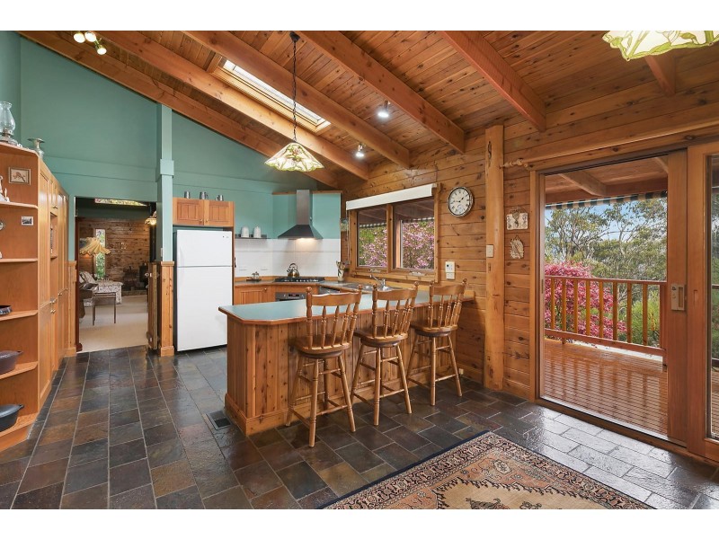 22 Asquith Avenue, Wentworth Falls NSW 2782