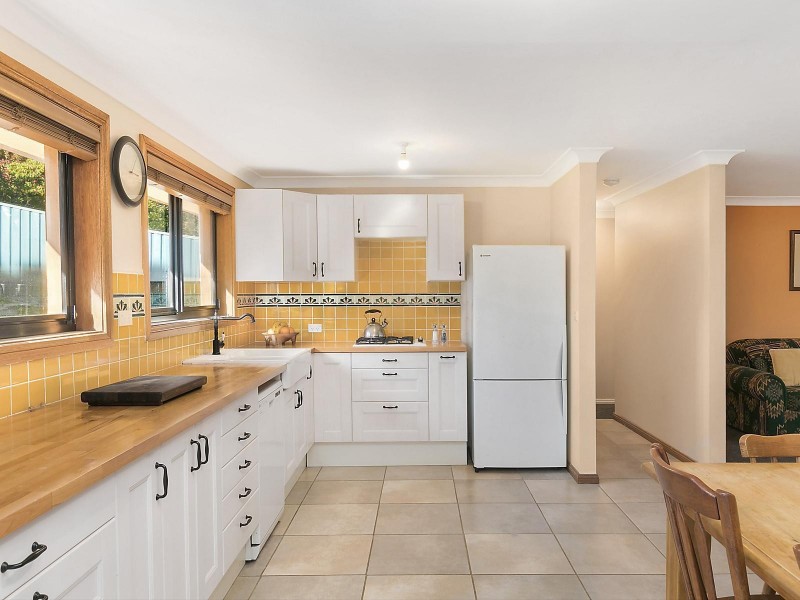 45 Cook Road, Wentworth Falls NSW 2782