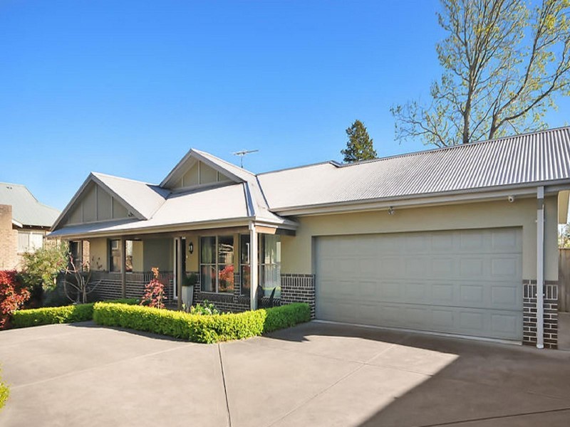 4/5 Page Avenue, Wentworth Falls NSW 2782