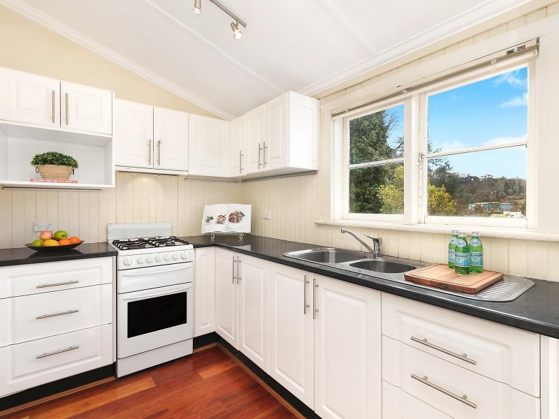 50 Lovel Street, Katoomba NSW 2780