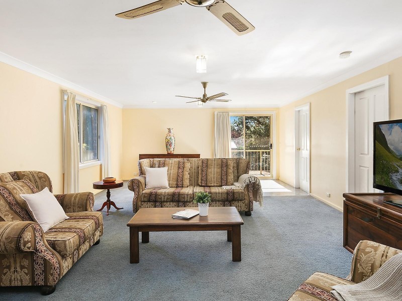 121 Sinclair Crescent, Wentworth Falls NSW 2782