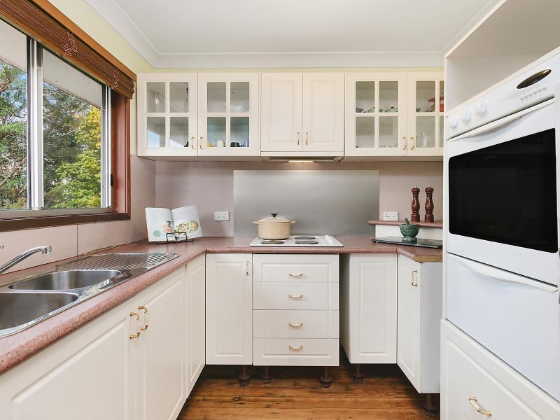 46 Lawson View Parade, Wentworth Falls NSW 2782