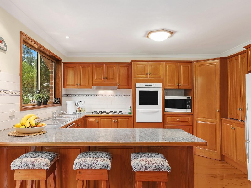 8 Galston Crescent, Leura NSW 2780