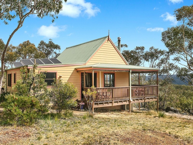 47 Valley Road, Hazelbrook NSW 2779