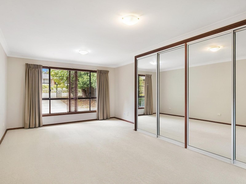 21 Shortland Street, Wentworth Falls NSW 2782