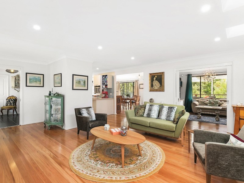 51 McLaughlin Avenue, Wentworth Falls NSW 2782