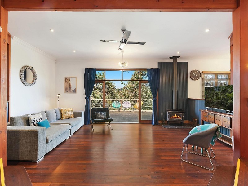 3 Lees Avenue, Wentworth Falls NSW 2782