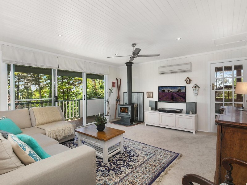 3 Panorama Crescent, Wentworth Falls NSW 2782