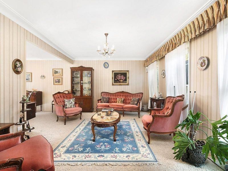 4 Edward Parade, Wentworth Falls NSW 2782