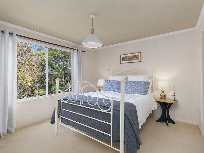 30 Banksia Road, Wentworth Falls NSW 2782
