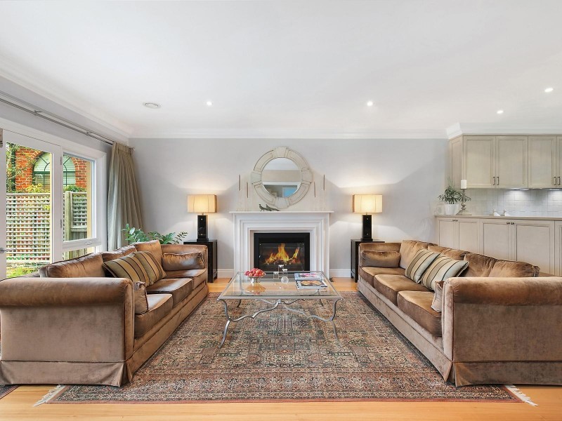 49 Toulon Avenue, Wentworth Falls NSW 2782