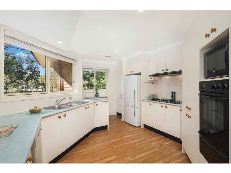 156 Blaxland Road, Wentworth Falls NSW 2782