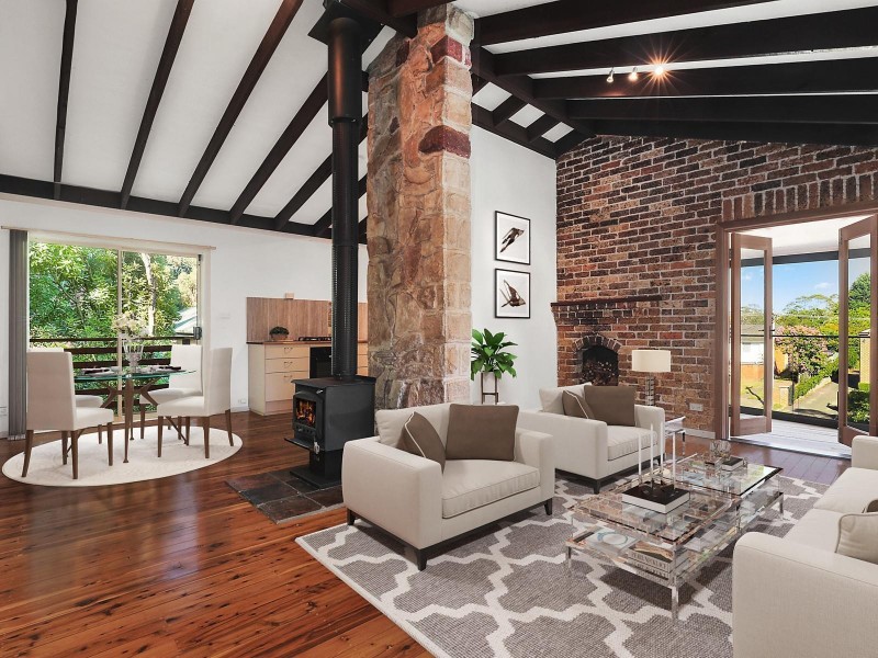 48 Shortland Street, Wentworth Falls NSW 2782