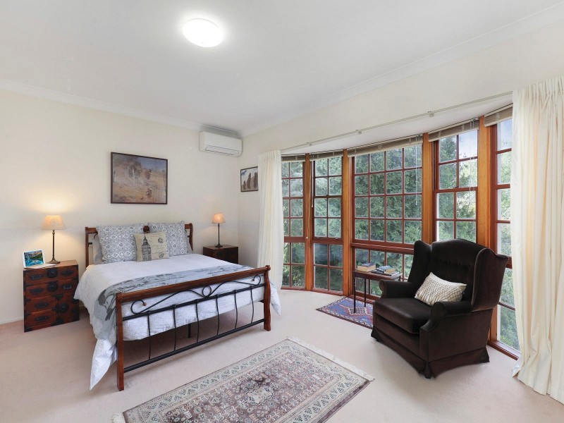 157 Blaxland Road, Wentworth Falls NSW 2782