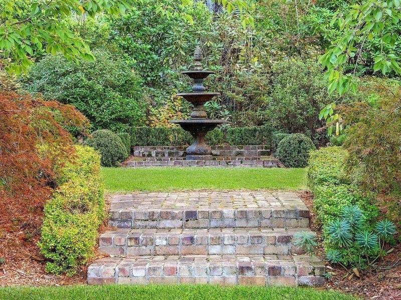 41 Toulon Avenue, Wentworth Falls NSW 2782