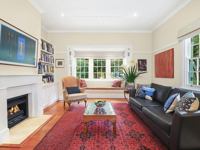 41 Toulon Avenue, Wentworth Falls NSW 2782