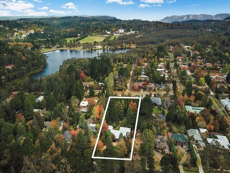 41 Toulon Avenue, Wentworth Falls NSW 2782