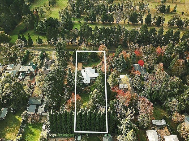 41 Toulon Avenue, Wentworth Falls NSW 2782
