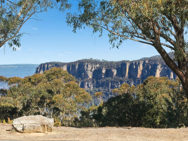 237 Cliff Drive, Katoomba NSW 2780