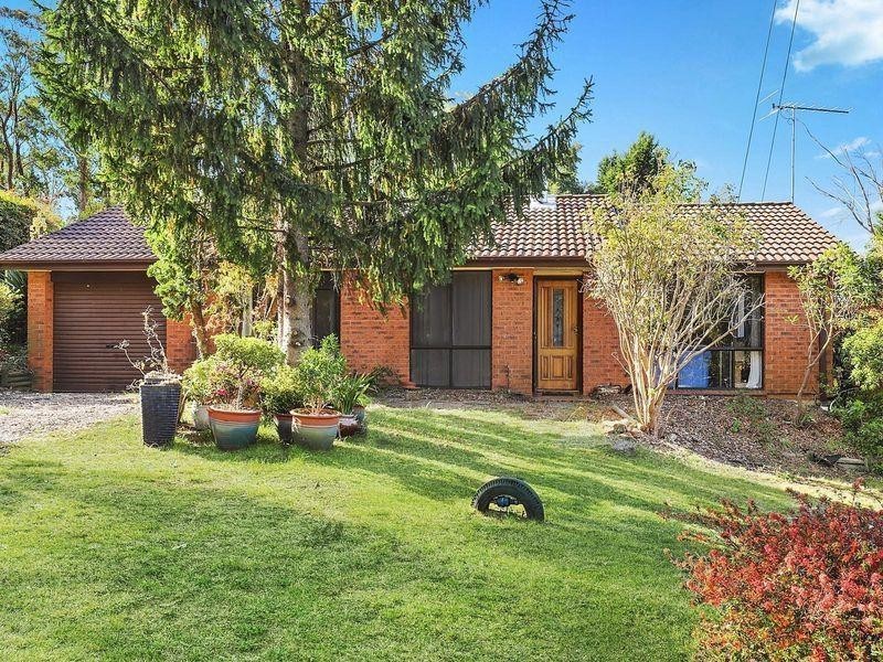 7 George Evans Close, Wentworth Falls NSW 2782